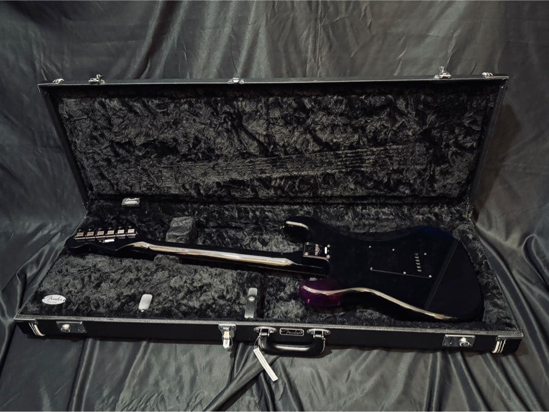 Fender × FINAL FANTASY XIV Stratocaster