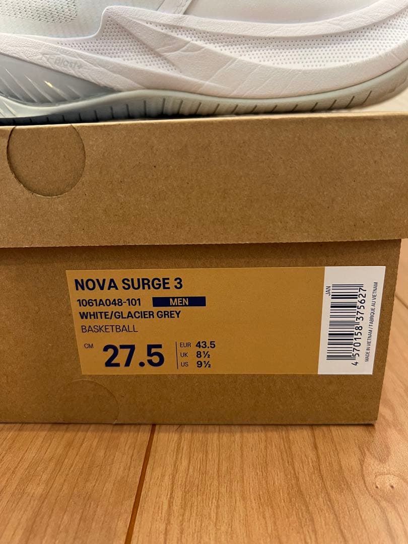 asics NOVA SURGE 3ノヴァサージ3 バッシュ 27.5cm