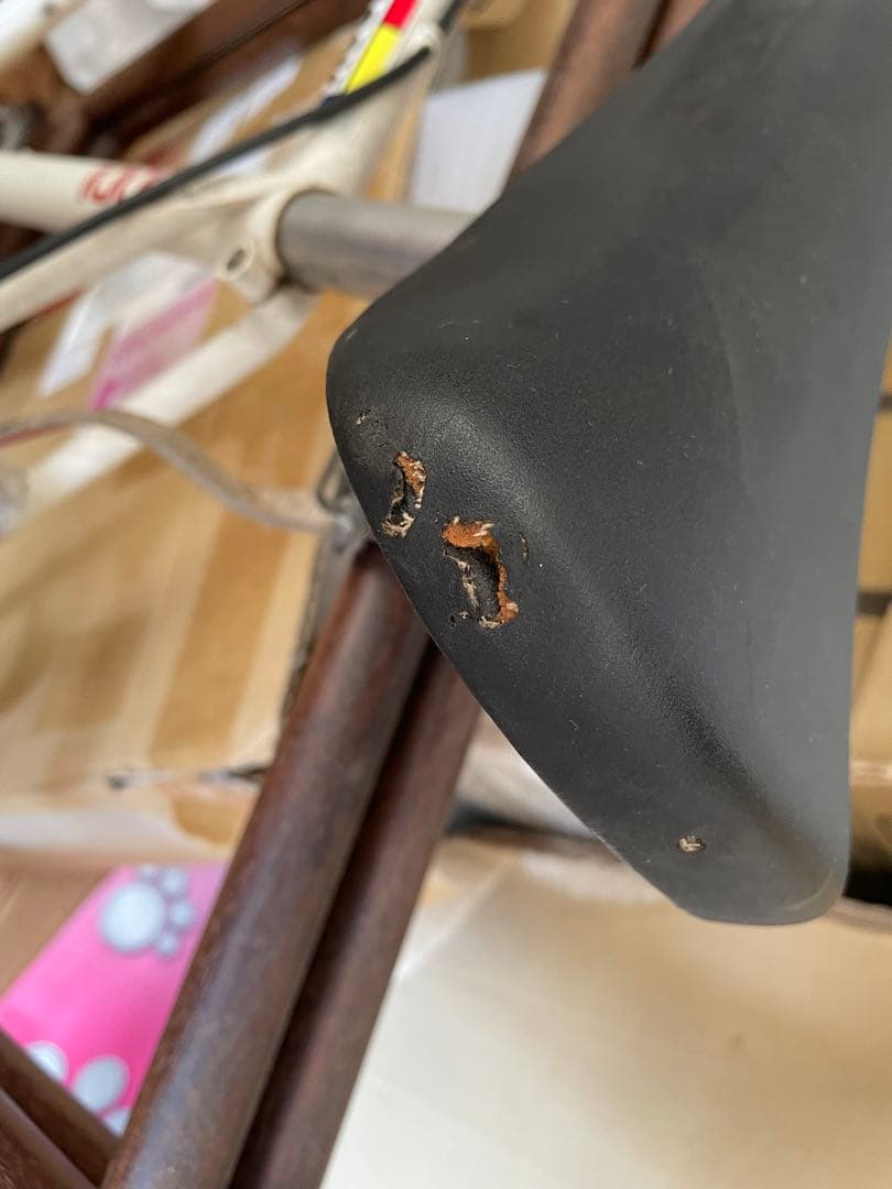 ブリジストン　1000 引取りでお願いします。