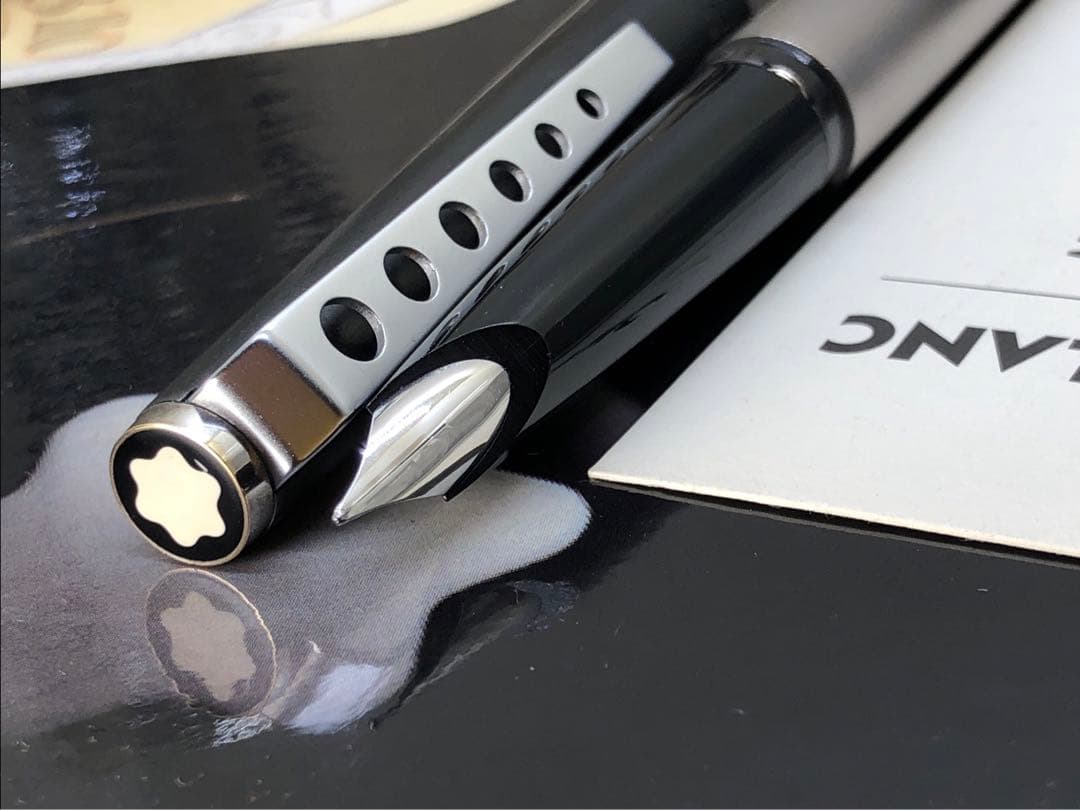 ⭐️モンブラン⭐️ポルシェカレラN05225⭐️Carerra非常にレアなコラボモデル