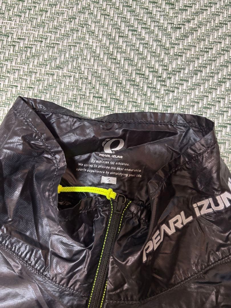 パールイズミ　ヘリウム