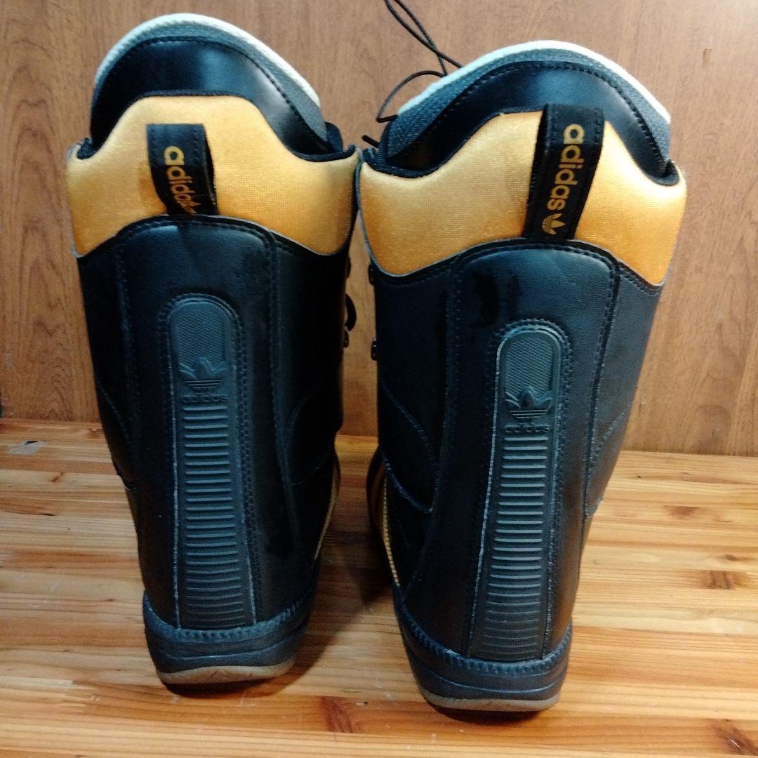 美品　adidas スノーボードブーツ　送料無料 26071
