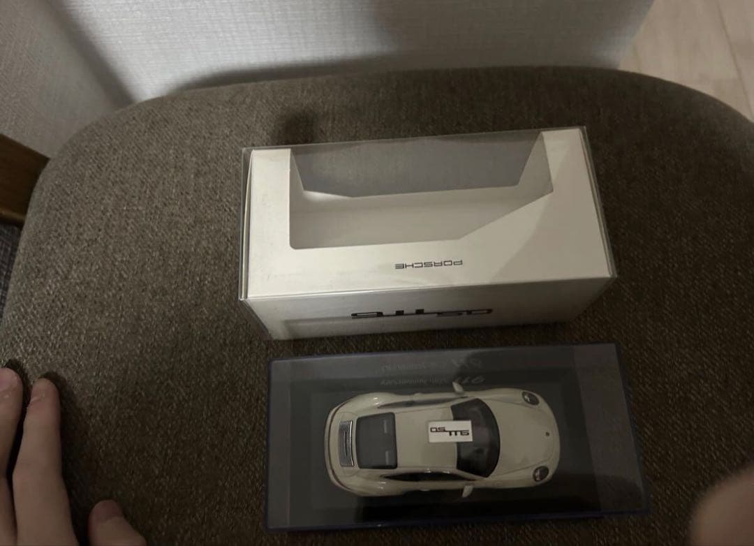 ポルシェ 911 50th Anniversary Edition (1/43)