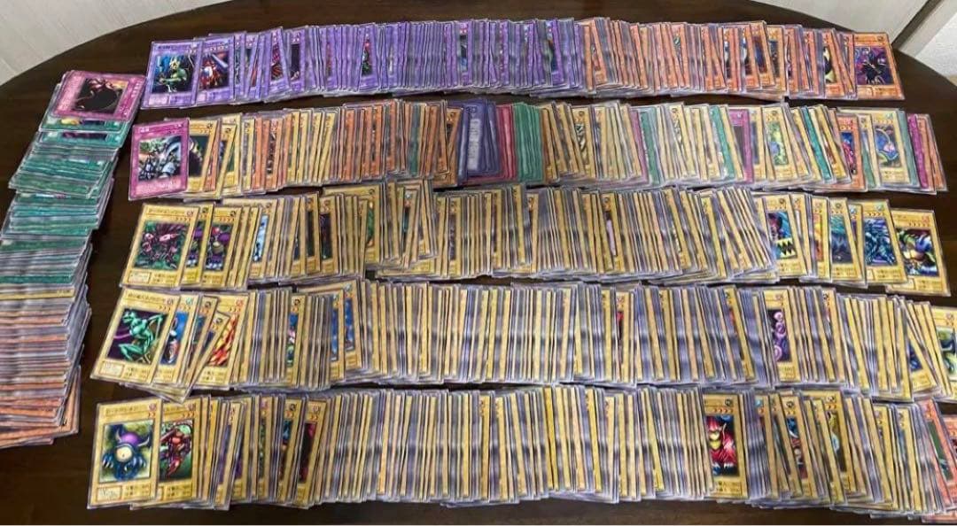 遊戯王カード　まとめ売り② 押入れ　未開封パック　初期　レリーフ　バンダイ