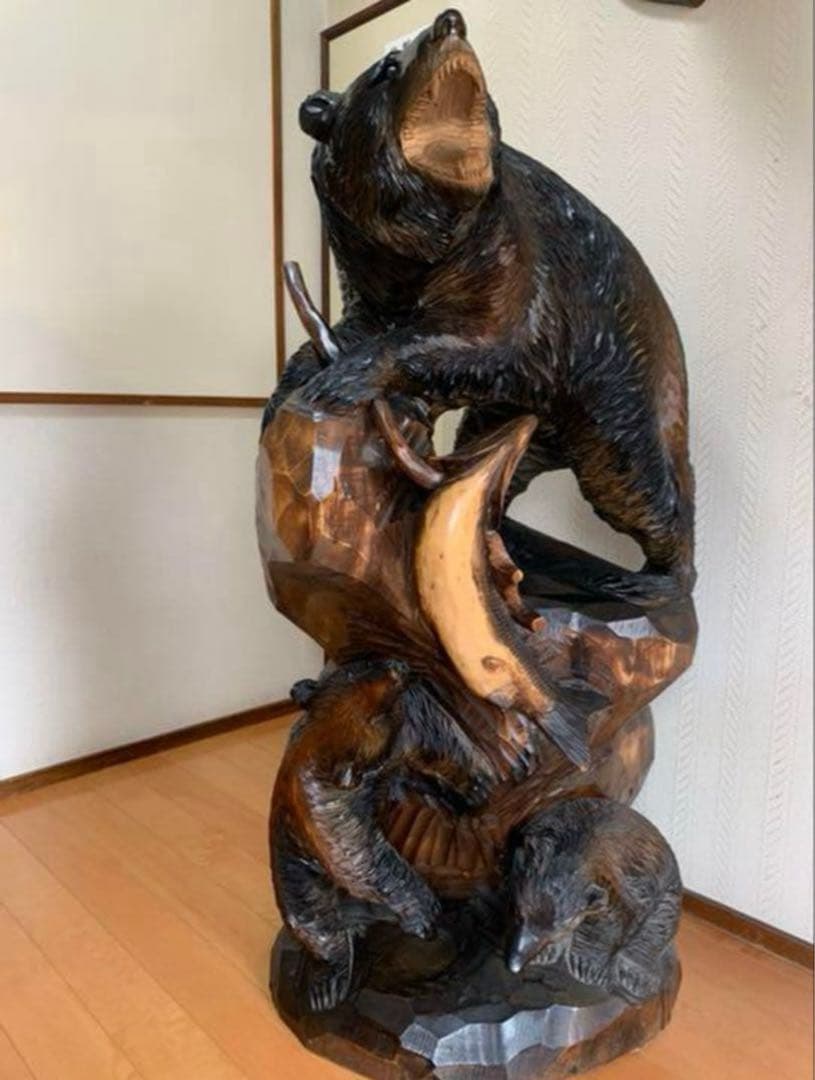 北海道民芸品　木彫りの熊