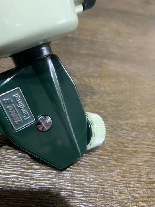 ゼブコ　zebco3 カーディナル