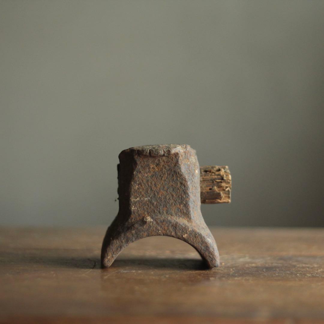 鉄塊 オブジェ 古道具 アンティーク デビルスタワーのような。