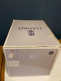 リヤドロ　花の小径