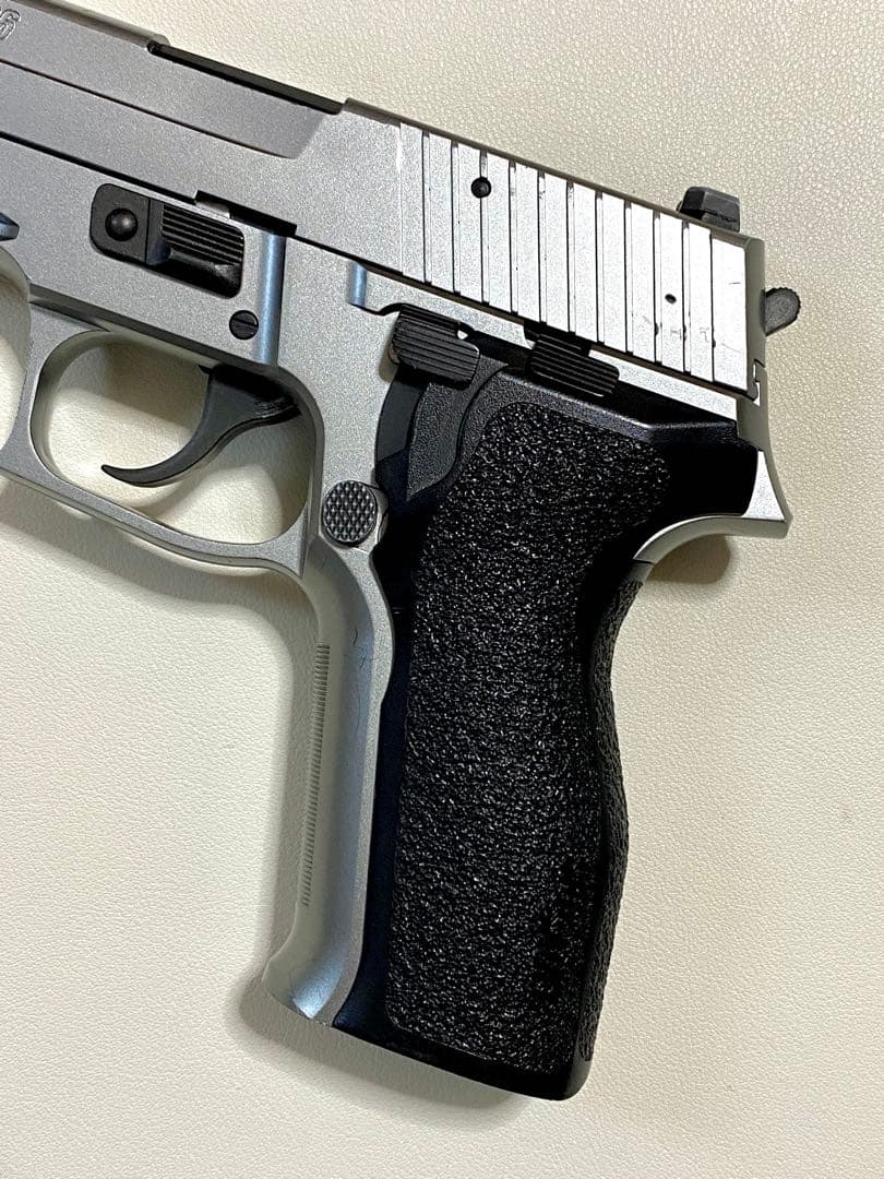 【週末セール】点検済　東京マルイ　sig p226 e2 ガスブロ