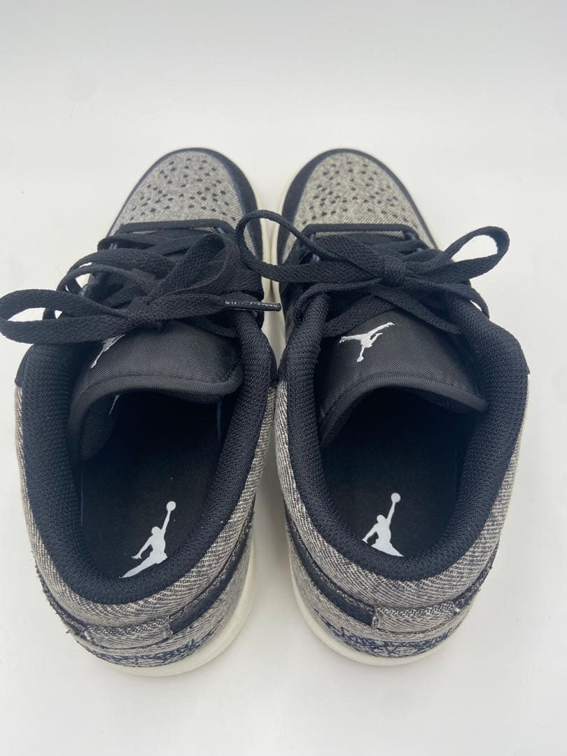 Nike Air Jordan 1 Low ブラック/グレー