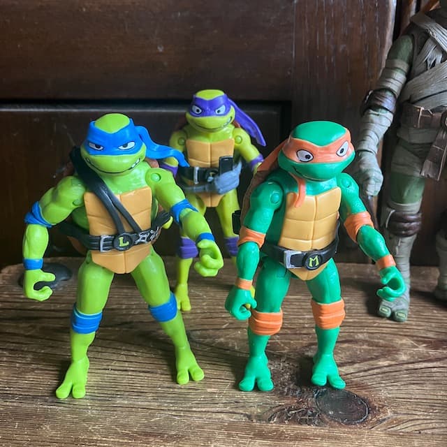 ミュータント タートルズ フィギュア 6体