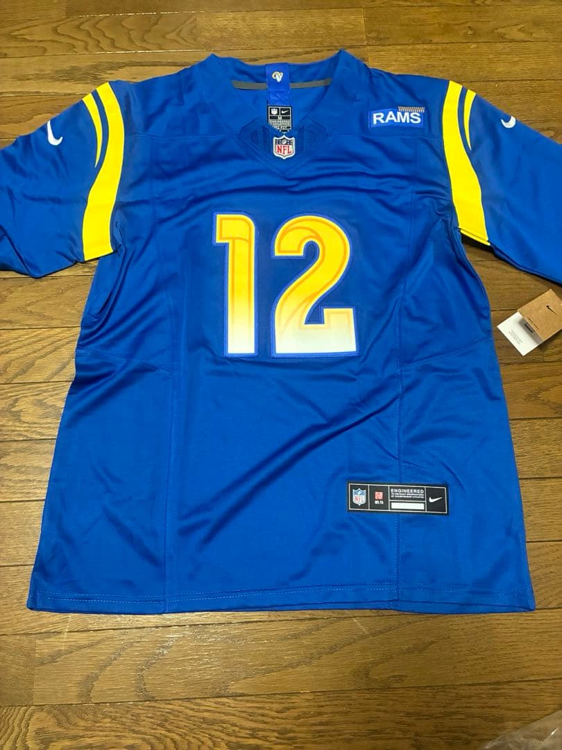 セントルイス・ラムズ　プカ•ナクーア　ユニフォーム　Mサイズ　新品未使用タグ付き