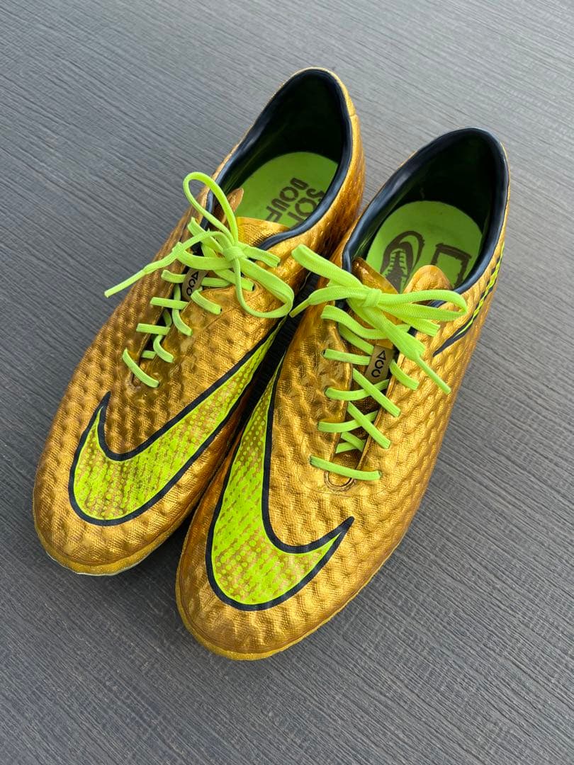 ナイキ ハイパーヴェノム ファントム PREM HG-E(ゴールド×イエロー)