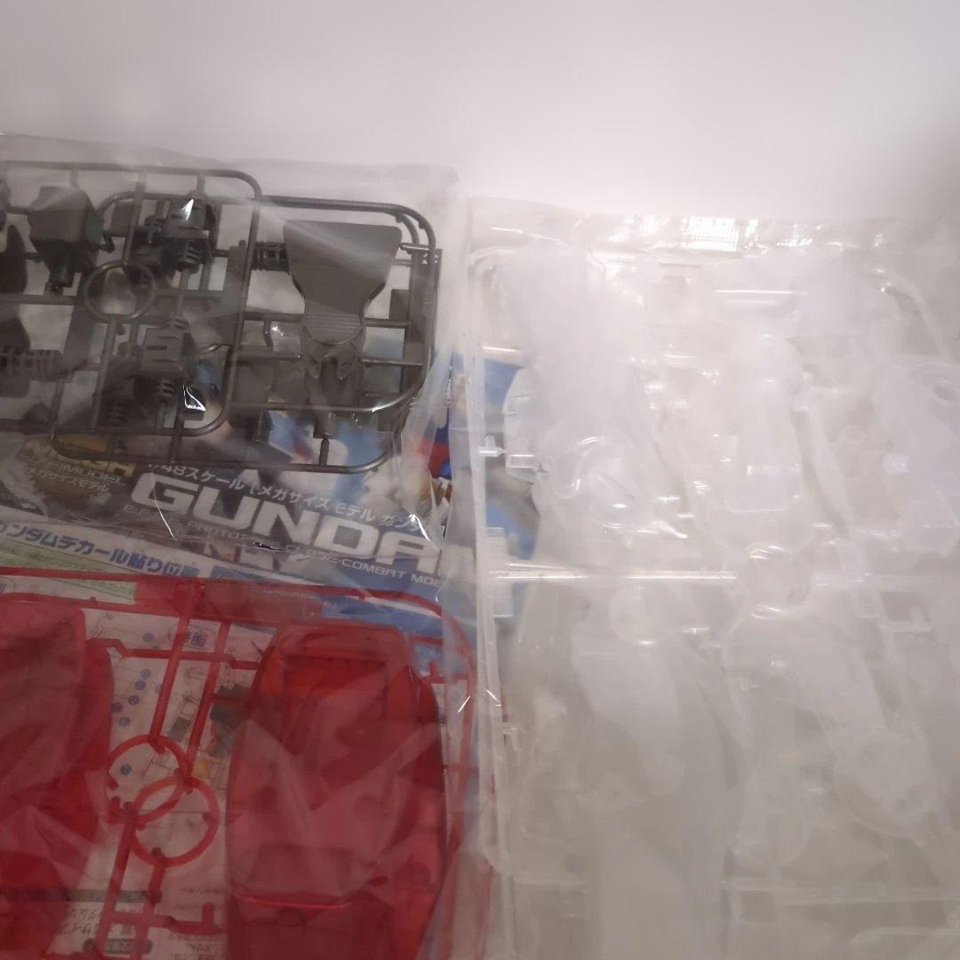 RX-78-2 ガンダム 1/48 メガサイズモデル　クリア