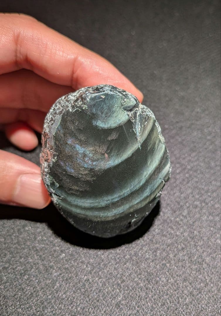 研磨品　十勝石玲瓏　複合色レインボーオブシディアン
