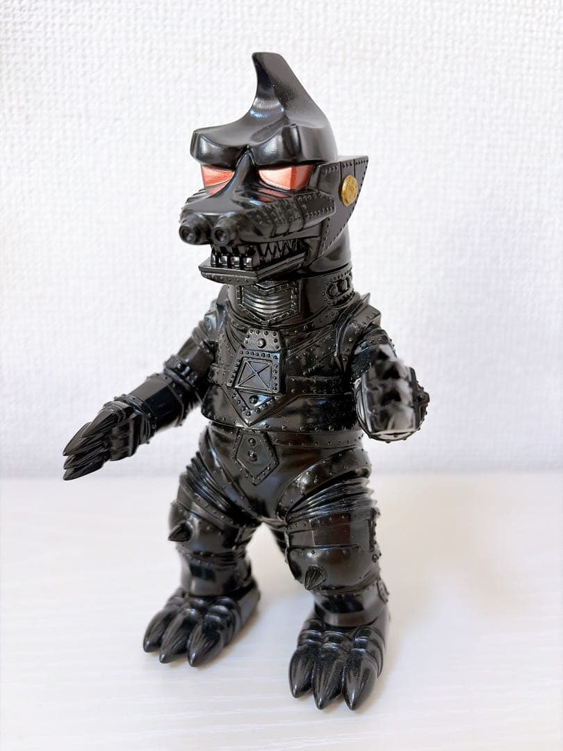 One up.×KAIJIN メカゴジラ ソフビ