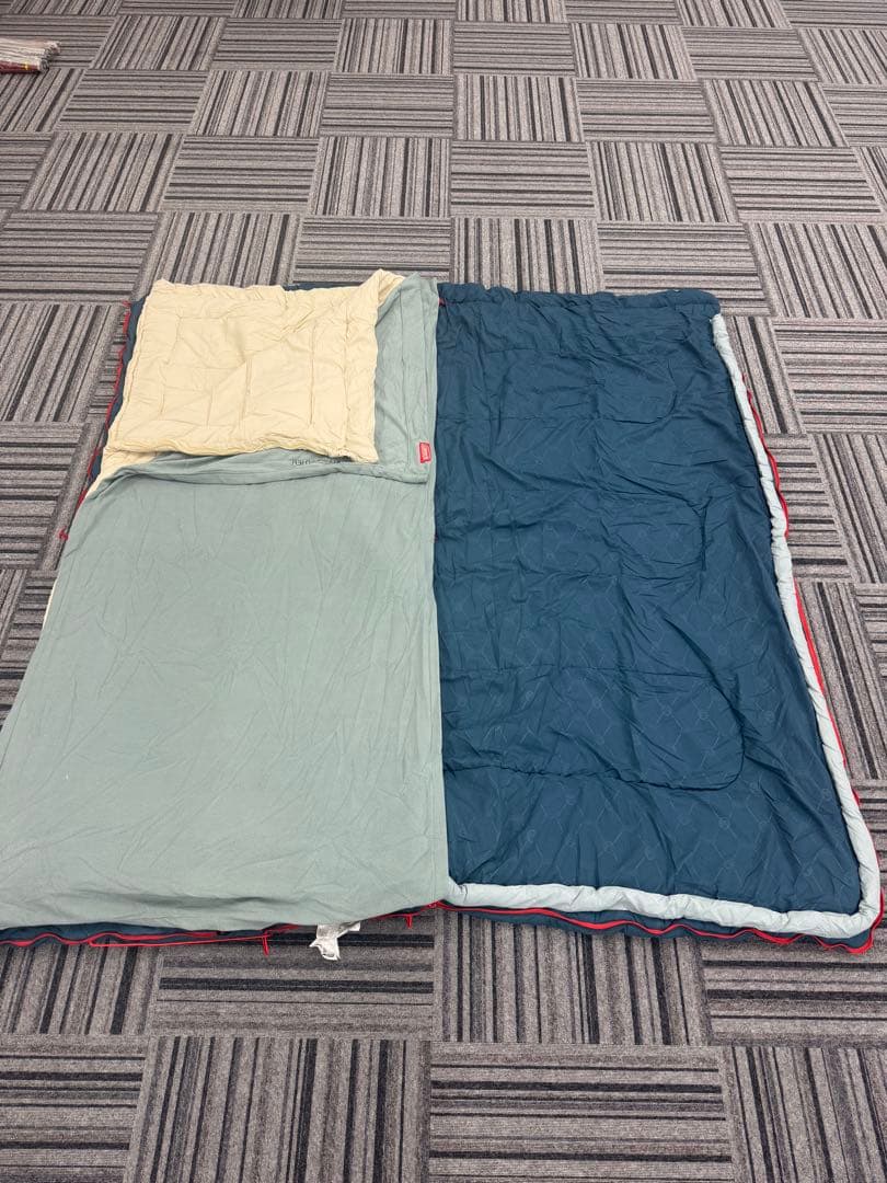 コールマン　マルチレイヤー　スリーピングバッグ　① オマケ付き