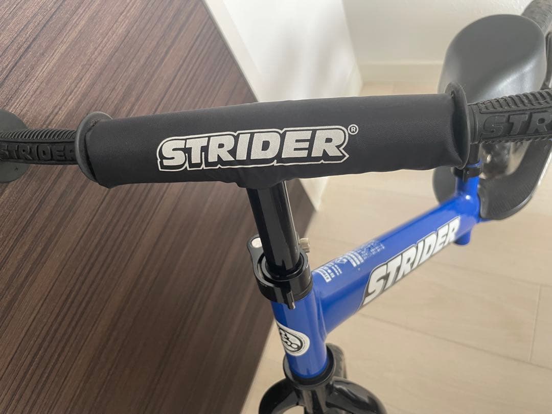 【美品】STRIDER ストライダー スポーツモデル　ブルー 12インチ