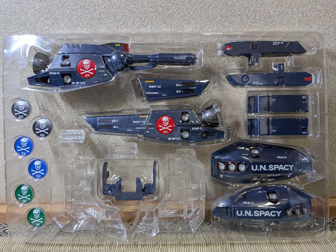 卍*蔵様 DX超合金　劇場版VF-1対応ストライク／スーパーパーツセット