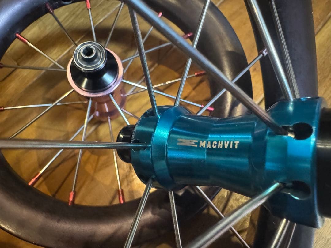 マッハビットv3 カーボンリム16H