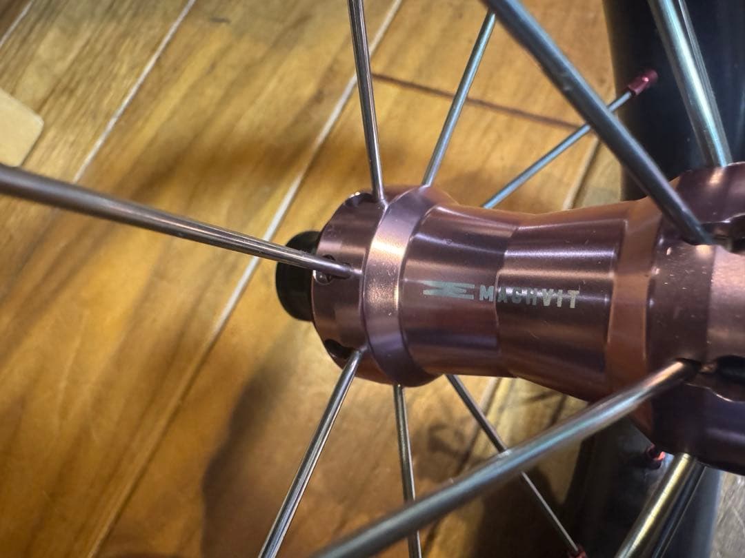 マッハビットv3 カーボンリム16H