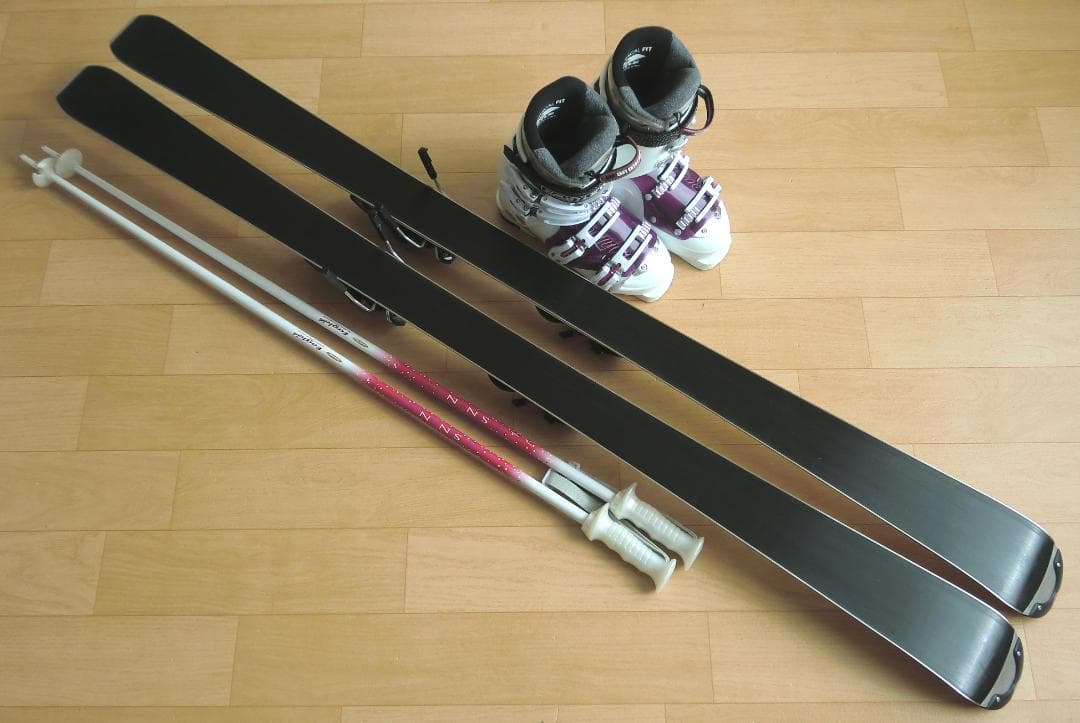 ■■送料無料■ロシニョール■女性用スキーセット■板154靴25.5■メンテ付■■