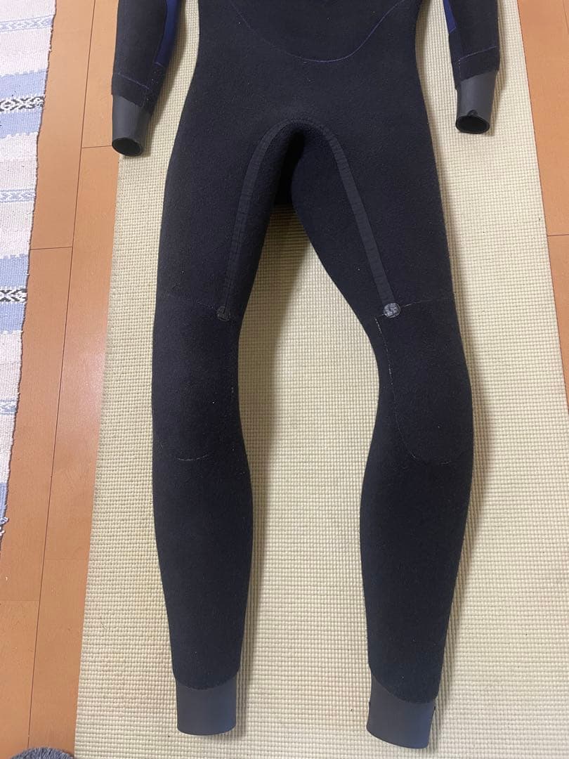 2022FWフルスーツセミドライ4/3mm hybrid u-zip