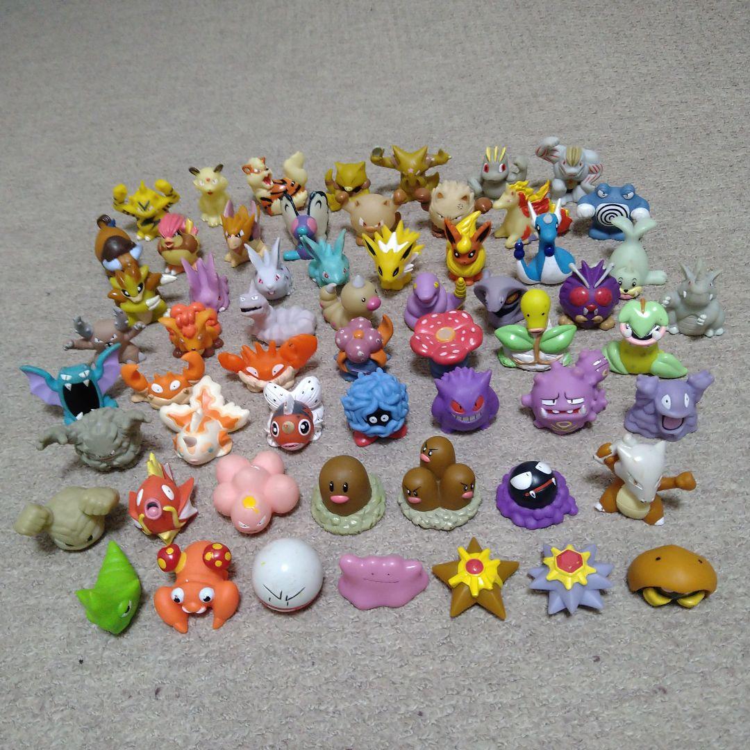 ポケモンキッズ　まとめ売り　378体　1996〜2010年 ソフビ　指人形