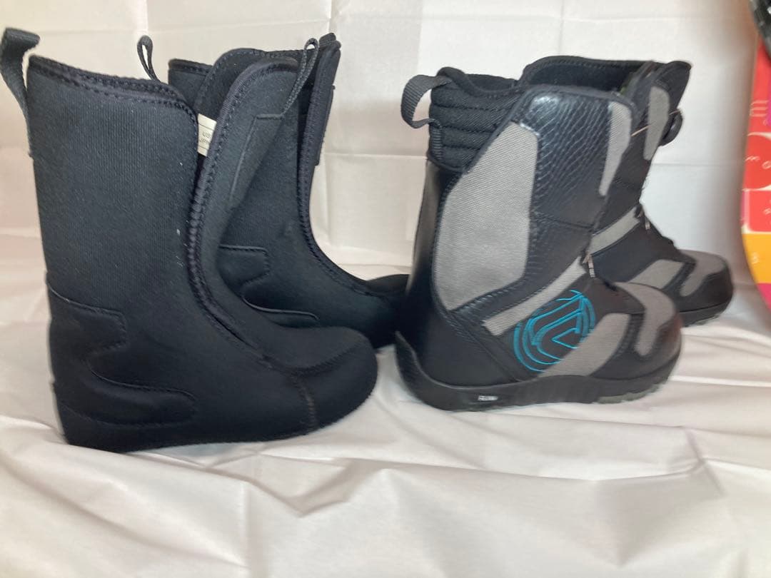 ◽️ジュニア ◽️スノーボード98cmバートン◽️ブーツ19.0cm ◽️BOAシステム