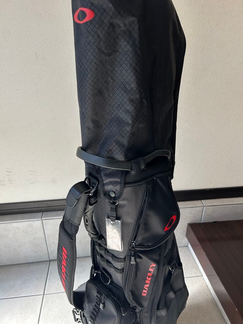 Oakley オークリー キャディバッグ BLACKOUT ゴルフ用