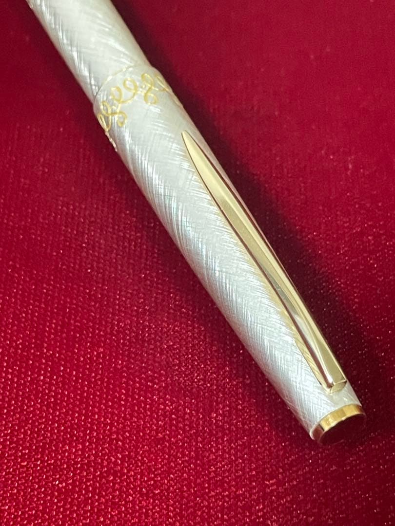 1970年代製造　新品未使用　レディ　18K　F パイロット　万年筆　美品