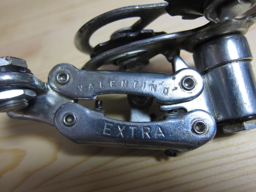 VALENTINO EXTRA カンパニョーロ ヴァレンチノエクストラ