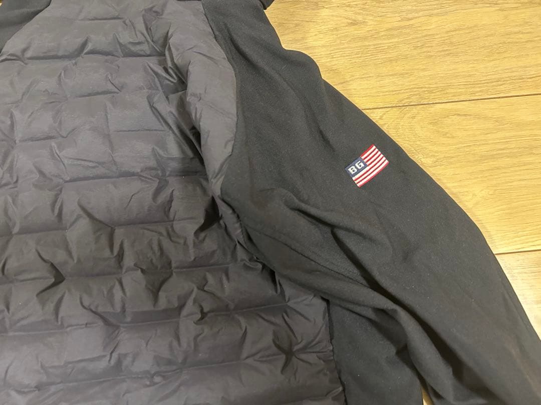 【新品・未使用】 MENS Sサイズハイブリッド ストレッチ ダウンパーカー