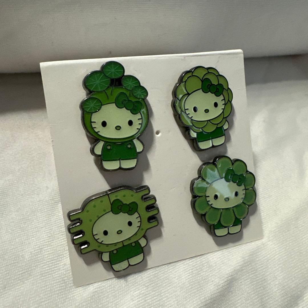 日本館 ピンバッジ キティ