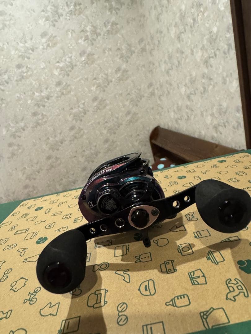 Abu Garcia Revo X ブラック/パープルリール