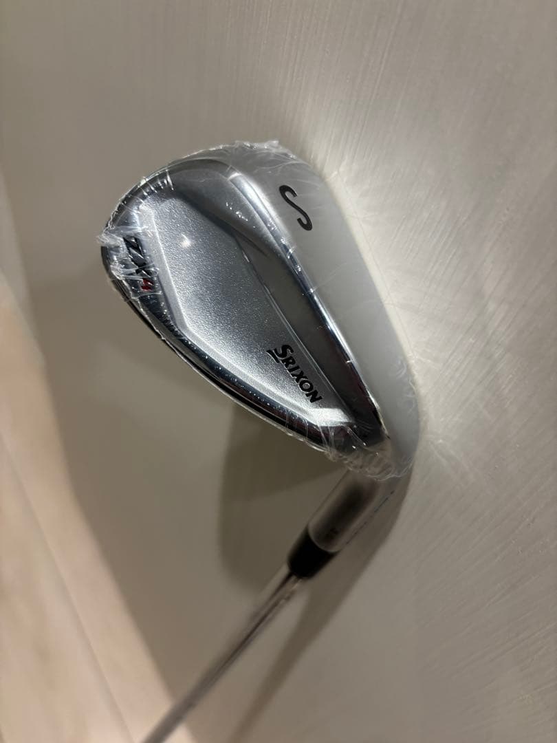 スリクソン ZX4 アイアン(SW) 【純正シャフト装着】