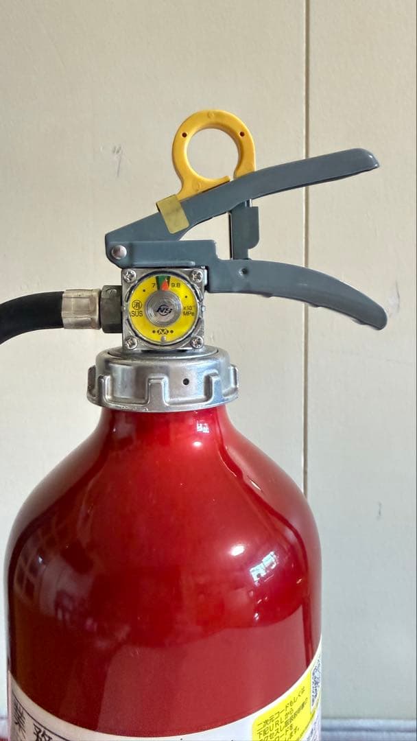 ５本　送料込！2031年まで有効　蓄圧式　未使用　10型粉末消火器　ニーガン様