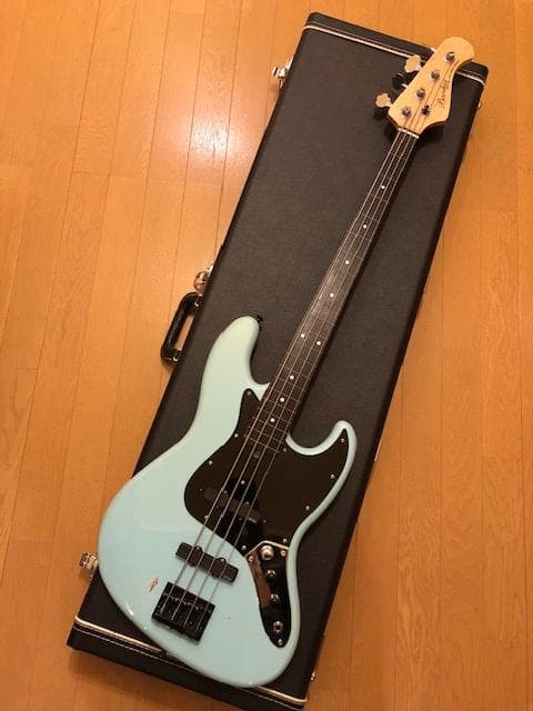 BacchusユニバーサルシリーズBJB+BJB-1R-FLフレットレス改