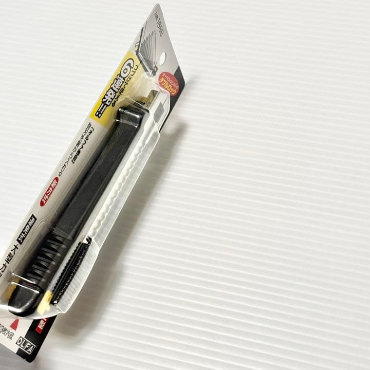 未開封品！ OLFA オルファ 連発式 大型 カッター ブラック黒 ダブルロック