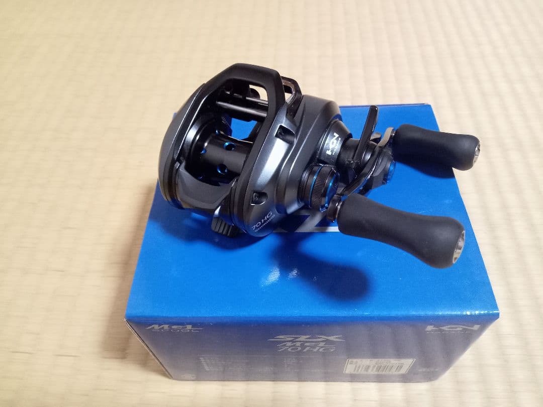 SHIMANO SLX 70HG リール 右巻き