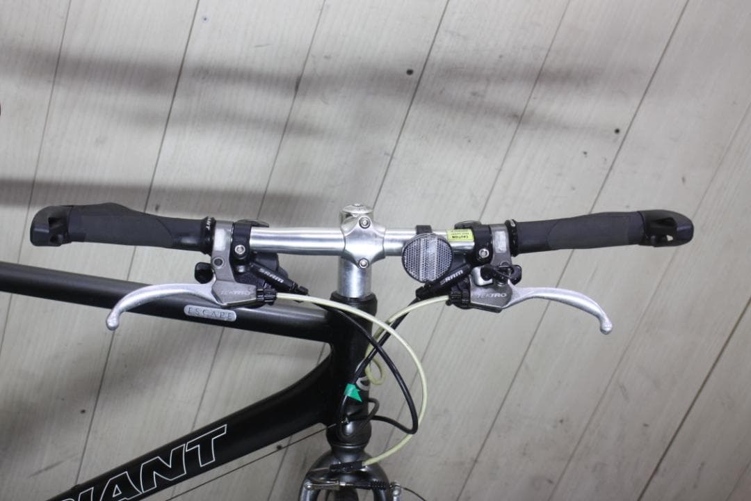 遠*太様 GIANT ESCAPE R3 700C アルミ 24速 465mm