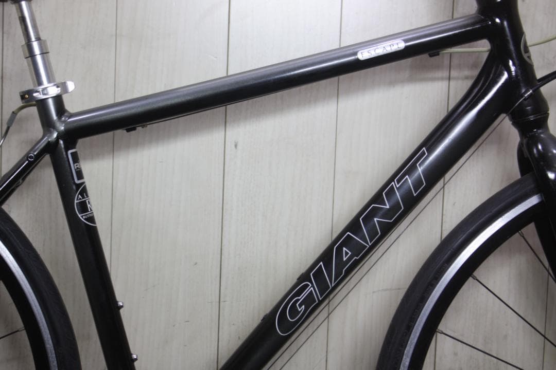 遠*太様 GIANT ESCAPE R3 700C アルミ 24速 465mm