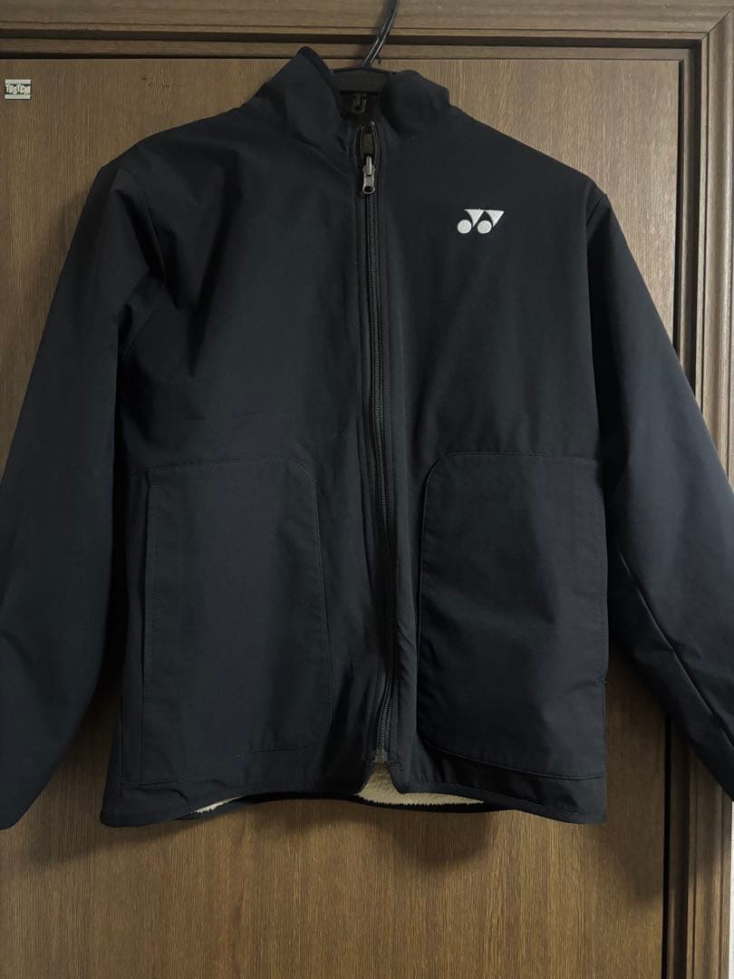 ボア　リバーシブルジャケット　ヨネックス