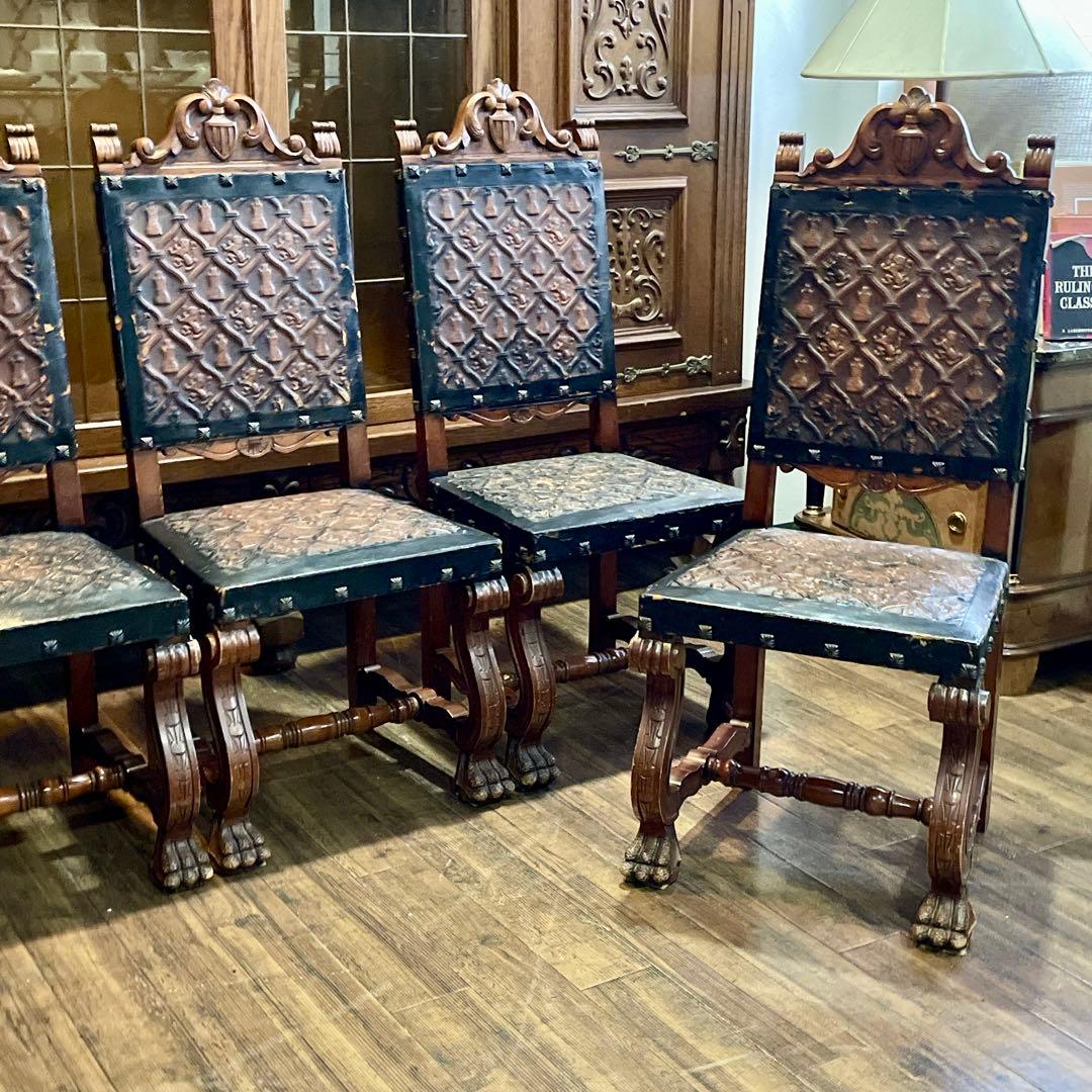 r107 スペイン製 本革型押し 迫力のある力強い印象のアンティークチェア4脚