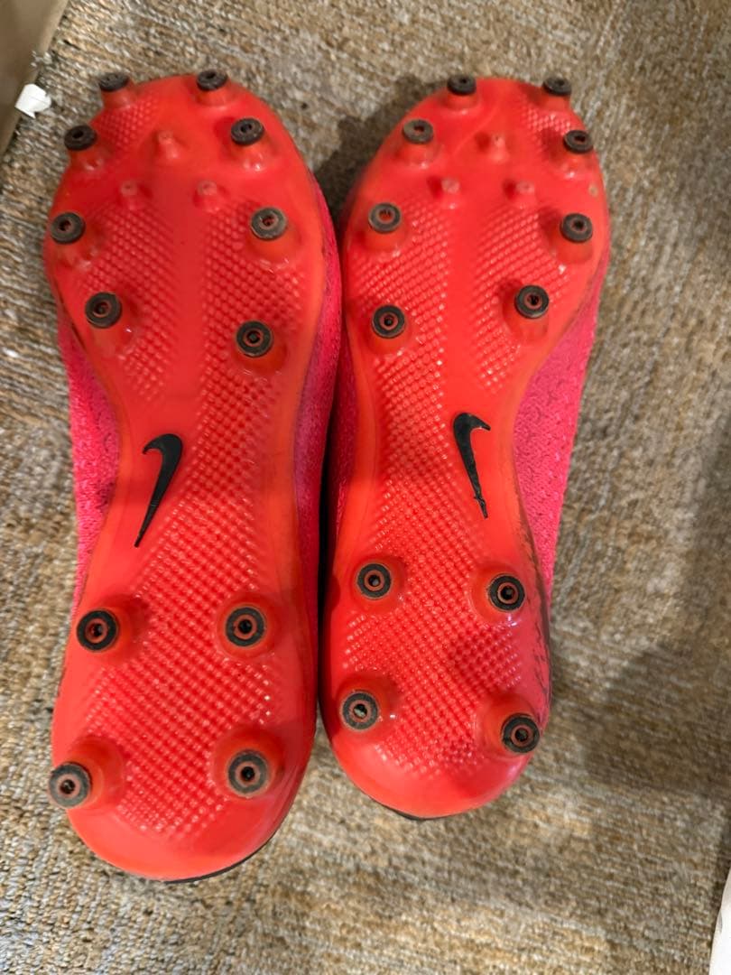 ナイキファントムビジョン24.5cm