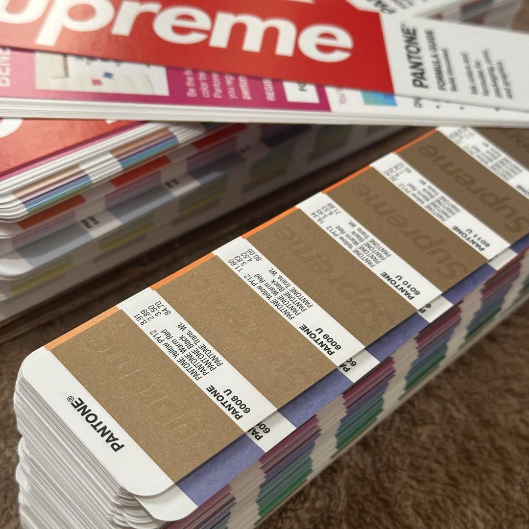 Supreme®/Pantone® Formula Guide
