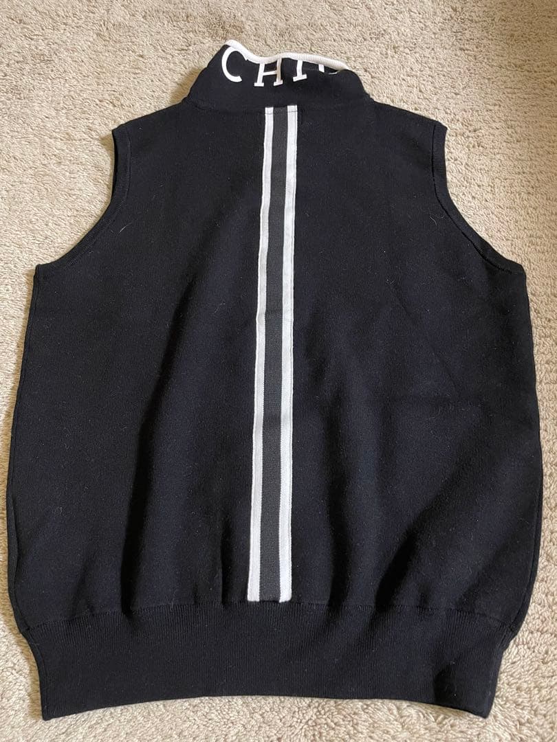 アルチビオ　★　ニットベスト