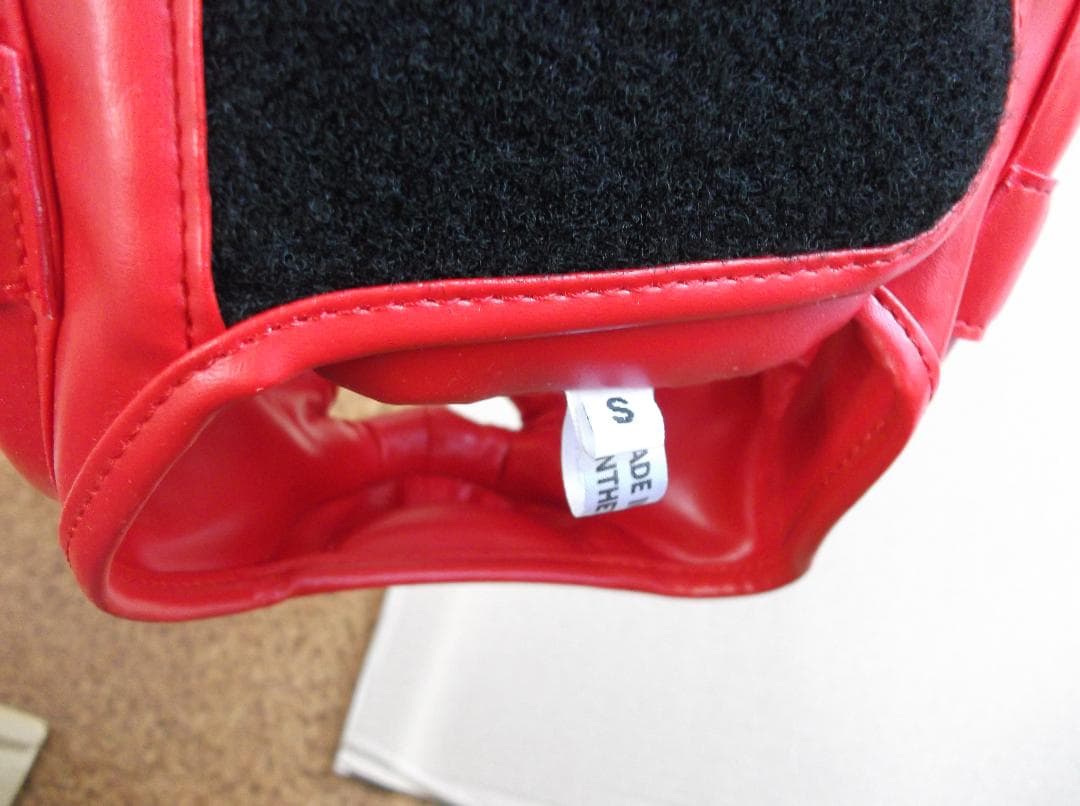 THAISMAI　ヘッドギア レッド　ヘッドガード　Sサイズ　キックボクシング