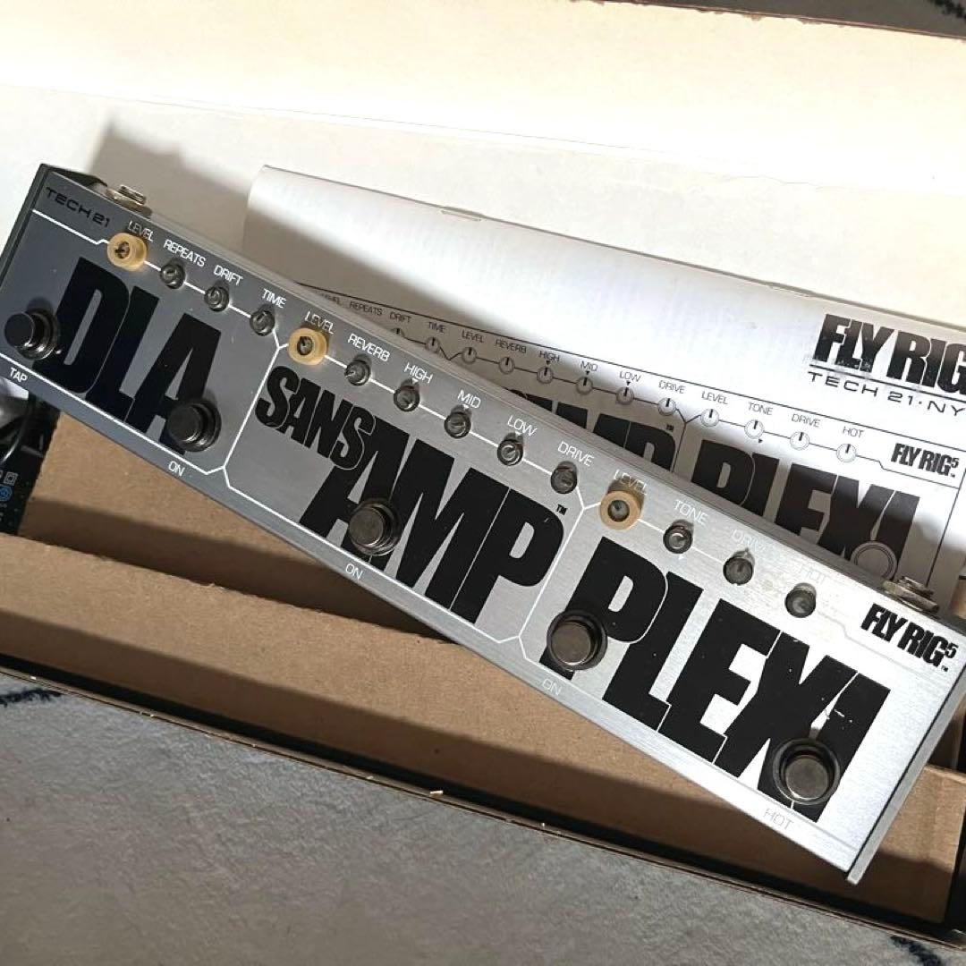 【即購入ok】TECH21 FLY RIG5