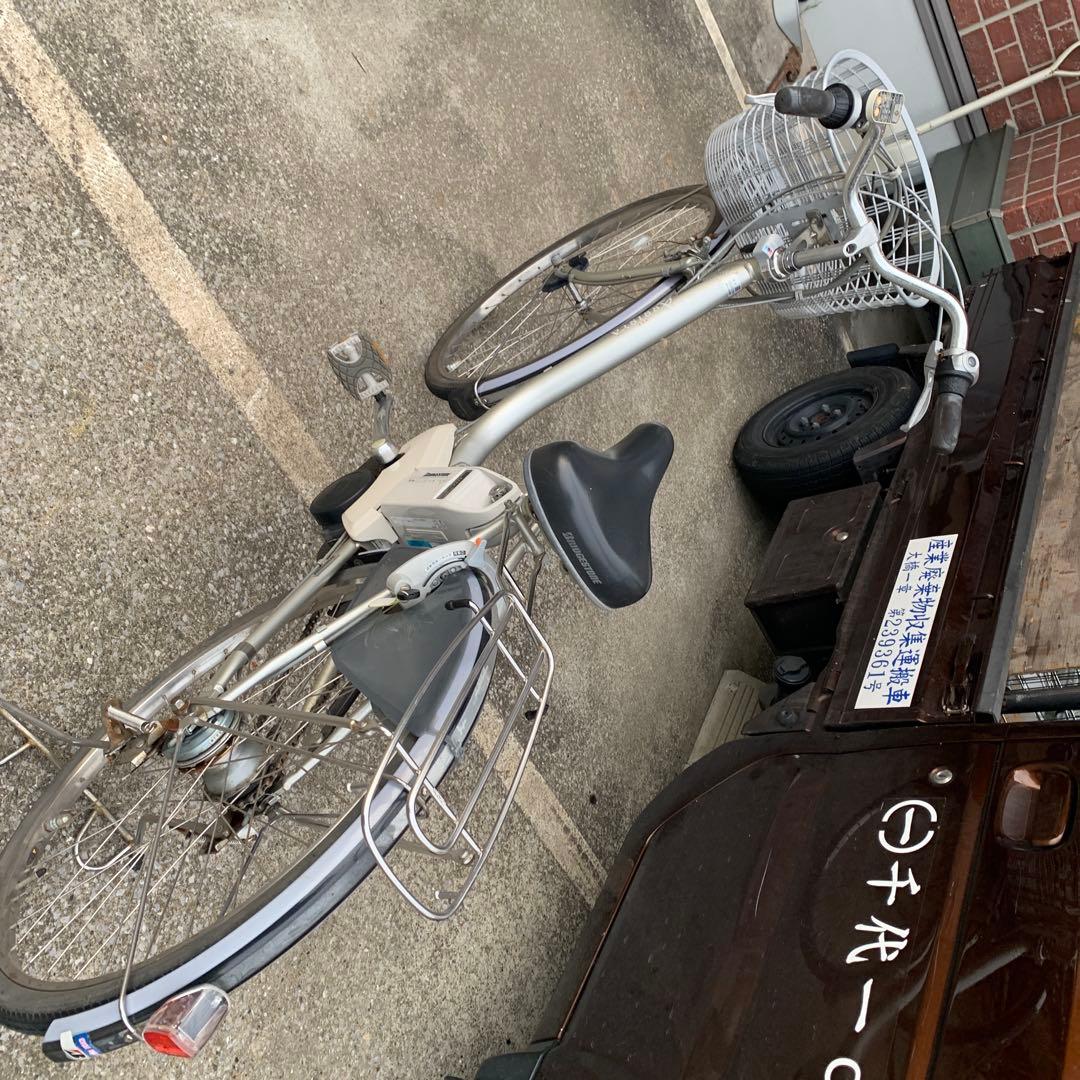 電動アシスト自転車。近県にの方、陸送致します。遠方の方はご遠慮下さい。サビあり。